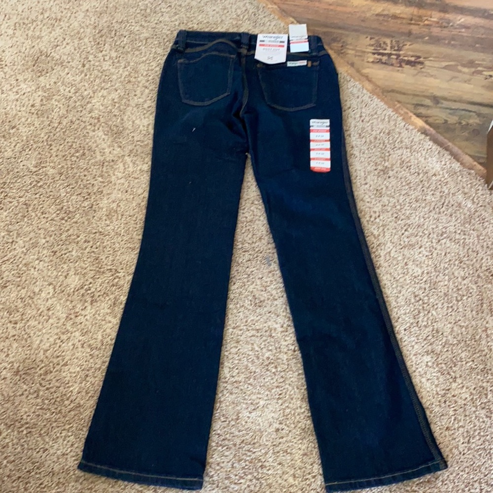 Brand new wrangler jeans.